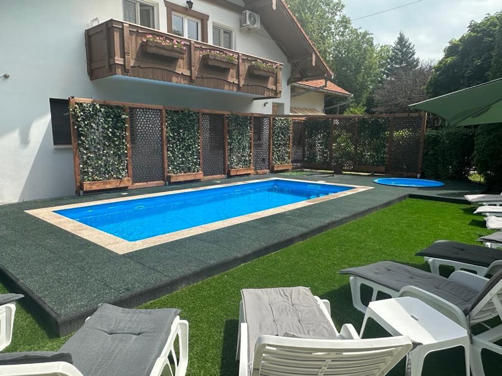 Sommer Panzio Balatonfoldvar Luaran gambar