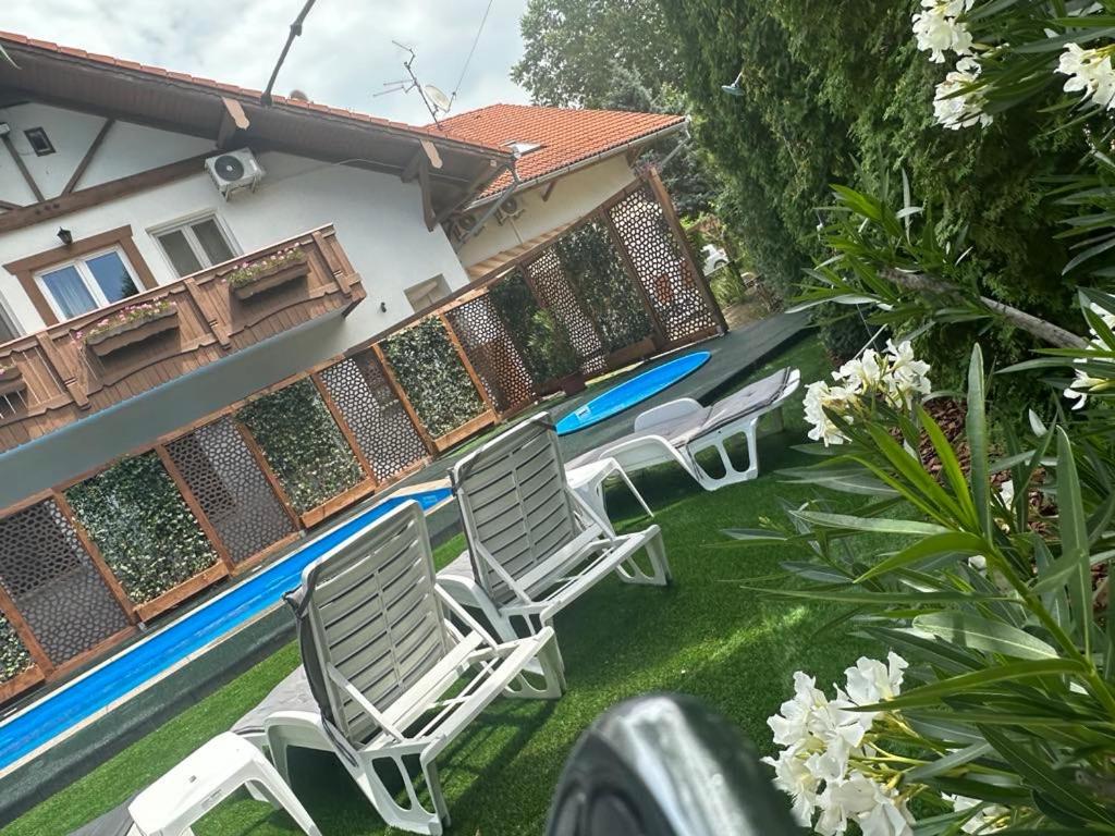 Sommer Panzio Balatonfoldvar Luaran gambar