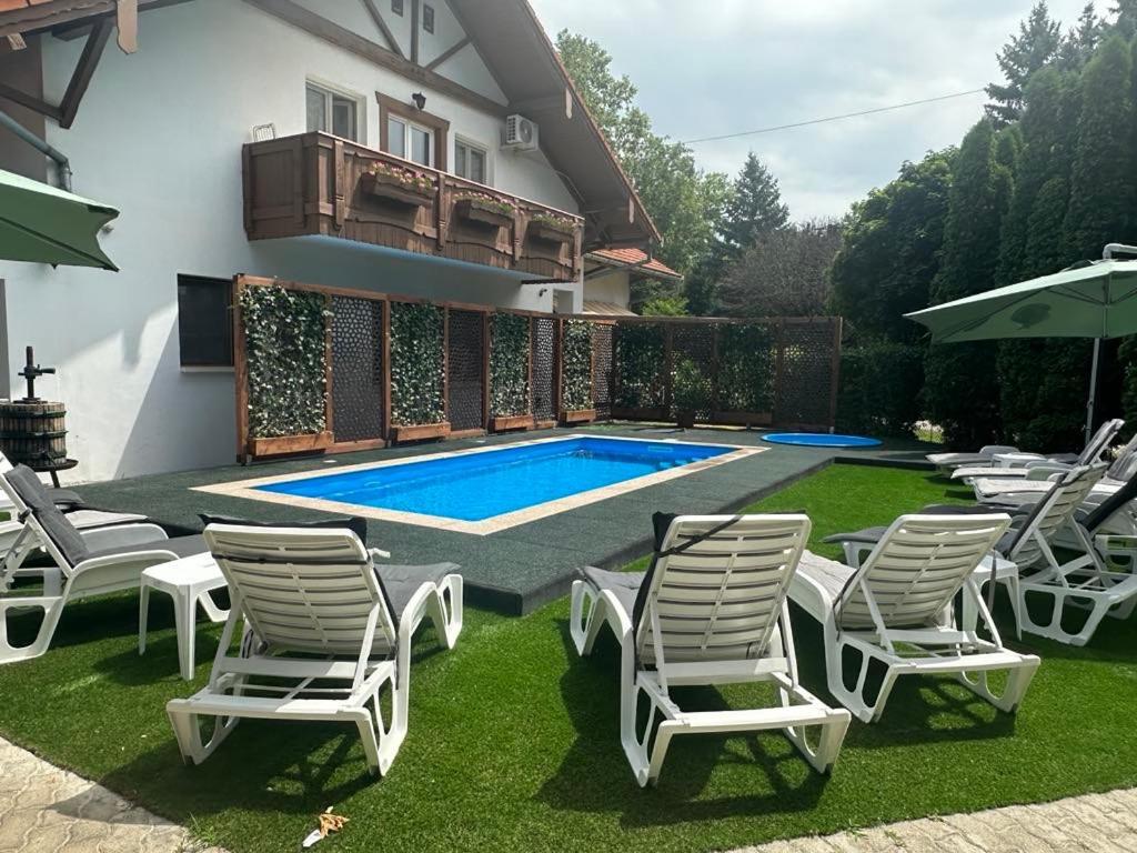 Sommer Panzio Balatonfoldvar Luaran gambar
