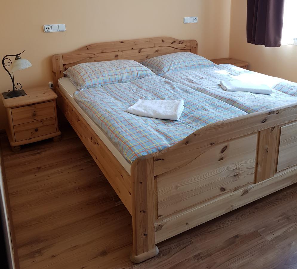 Sommer Panzio Balatonfoldvar Luaran gambar